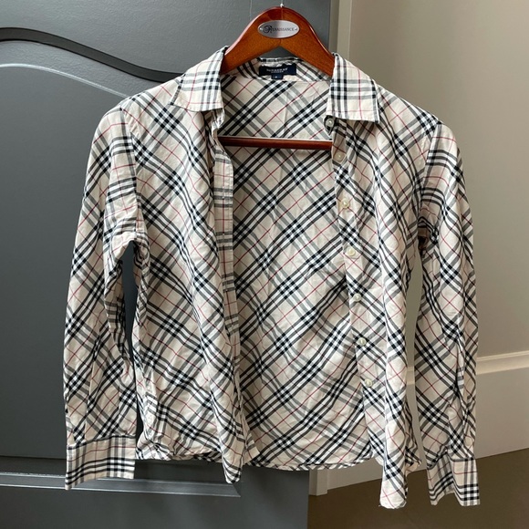 Burberry Slim Fit Button down - Picture 1 of 3
